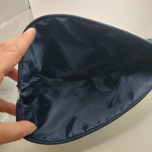 💥 3/$20 Estee Lauder Cosmetics Bag Zipper Pull! - Picture 9 of 10